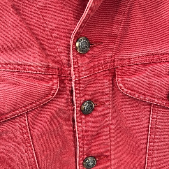 Vintage 80s Lizwear croped trucker denim jacket burgundy red corduroy accent M - Picture 6 of 16